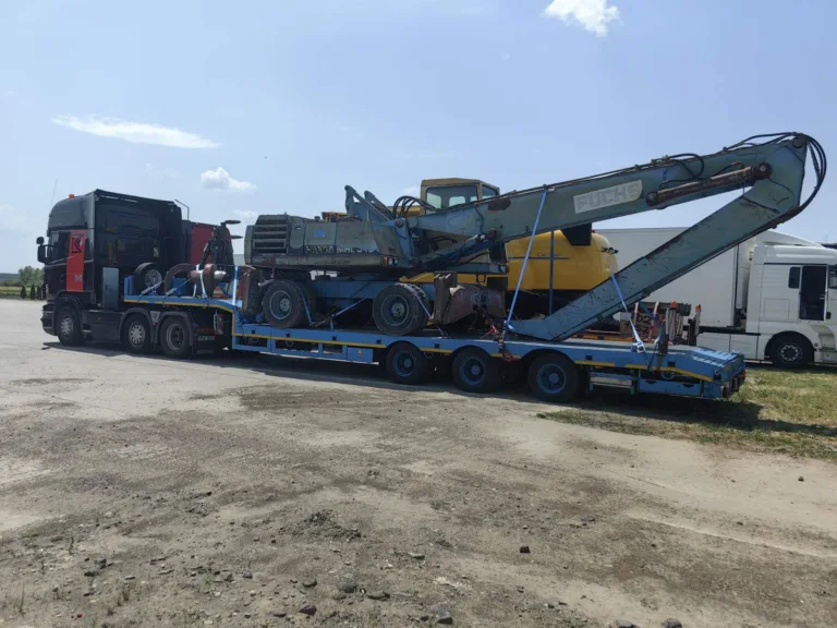 Transport Agabaritic - Excavator Moldova